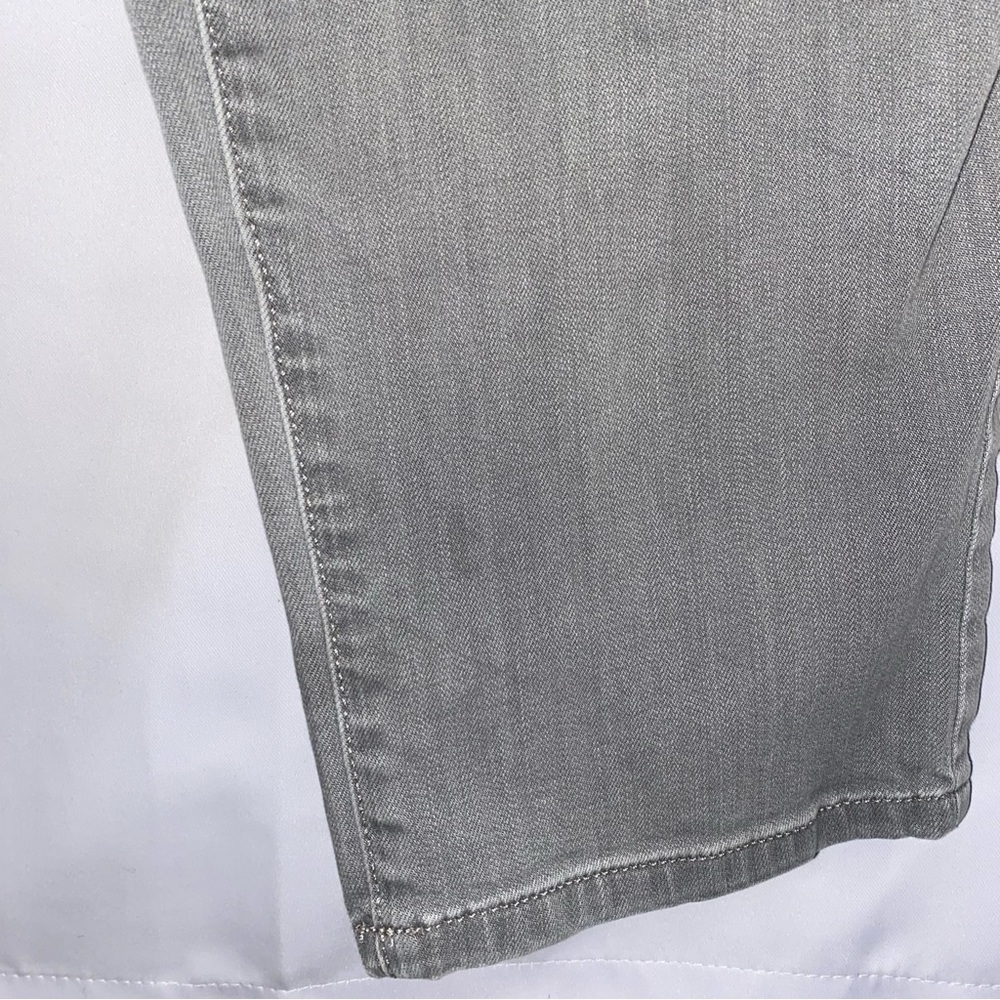 Talbots Gray Simply Flattering 5 Pocket Jeans - Picture 9 of 9